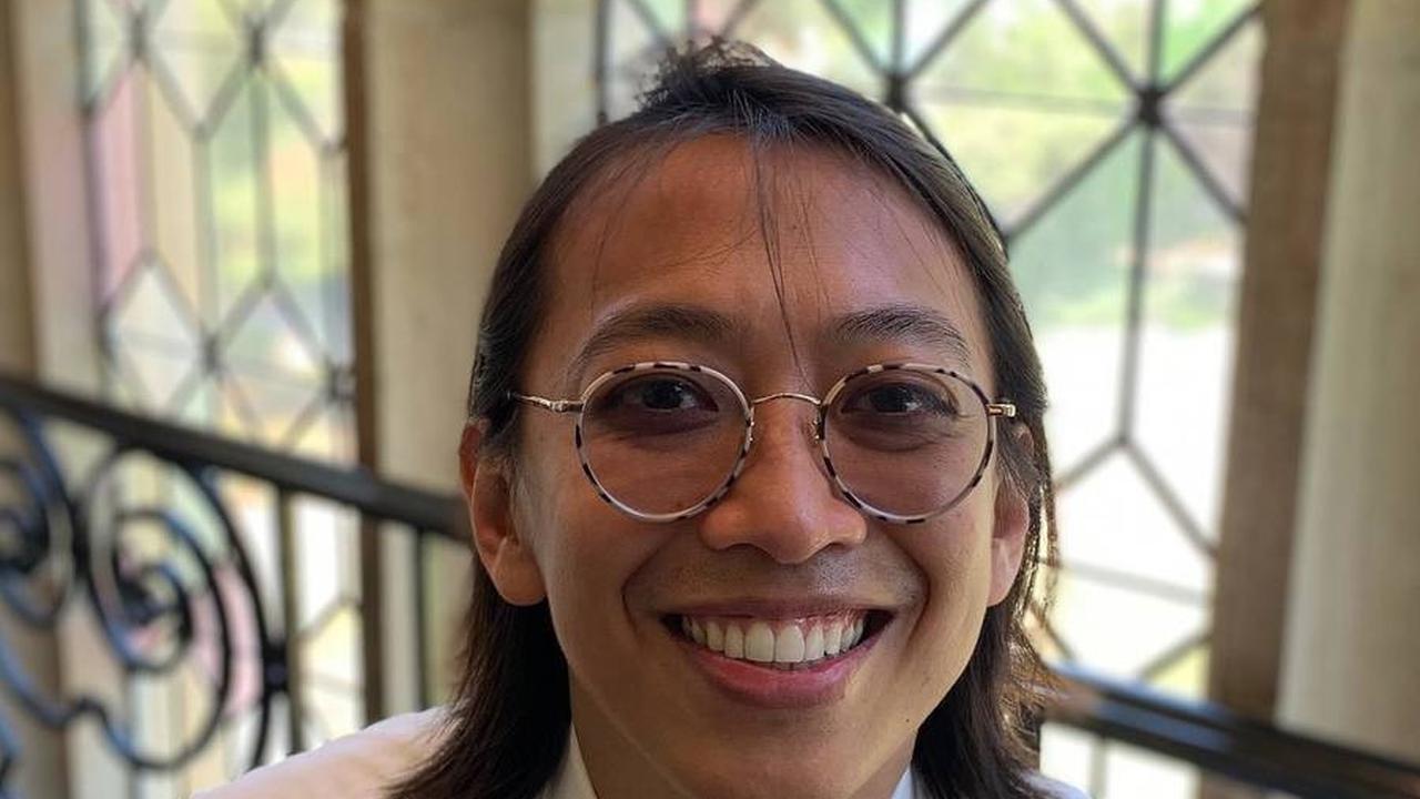 Alfandy dikenal sebagai anak yang cerdas dan sering menjadi juara kelas. Setelah Trio Kwek Kwek bubar, ia melanjutkan pendidikannya ke Amerika Serikat.<br>