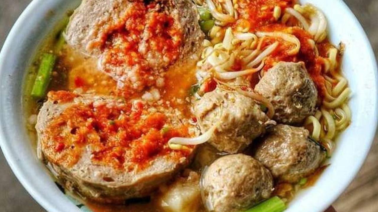 ilustrasi bakso mercon