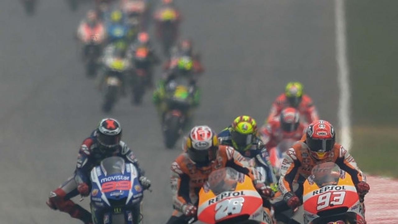 Dani Pedrosa melesat di posisi terdepan MotoGP Malaysia 2015