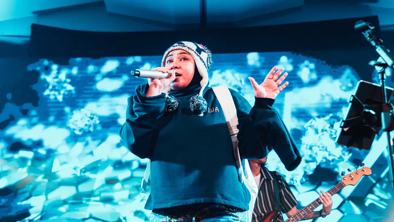 [Bintang] Melly Goeslaw