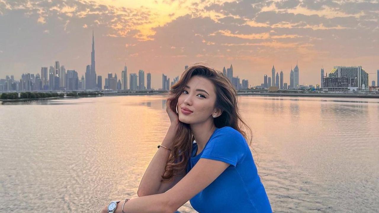 6 Gaya Sabina Altynbekova, Atlet Voli Kaxakstan yang Gabung dengan Tim Proliga 2025 Suka Traveling dan Berkuda