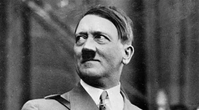 Adolf Hitler (AP)