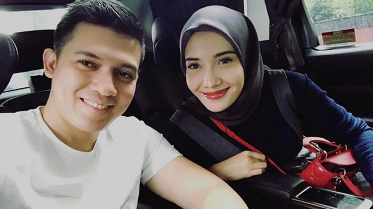 [Bintang] Zaskia Sungkar dan Irwansyah