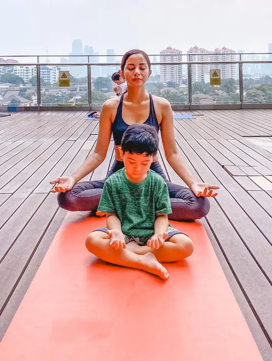 <p>Kirana Larasati (Instagram/kiranalarasati)</p>