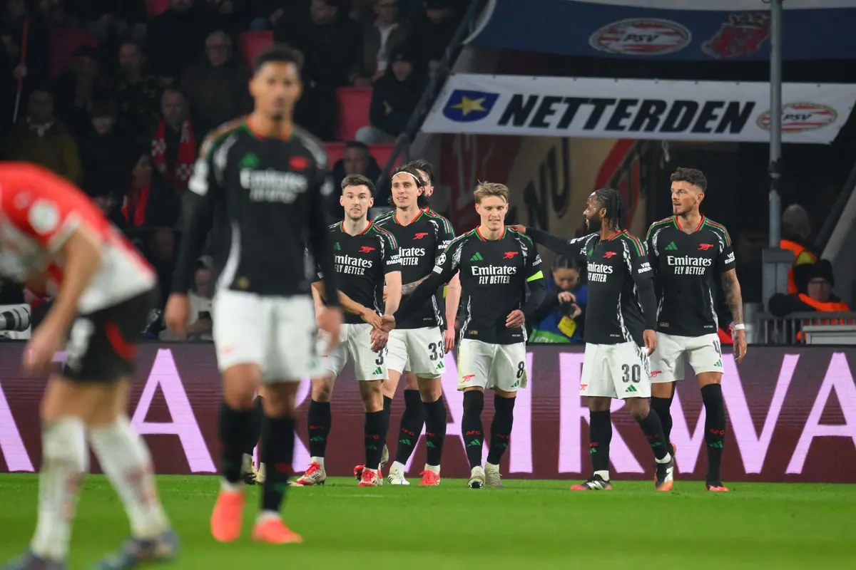 Arsenal Cukur PSV Eindhoven 7-1