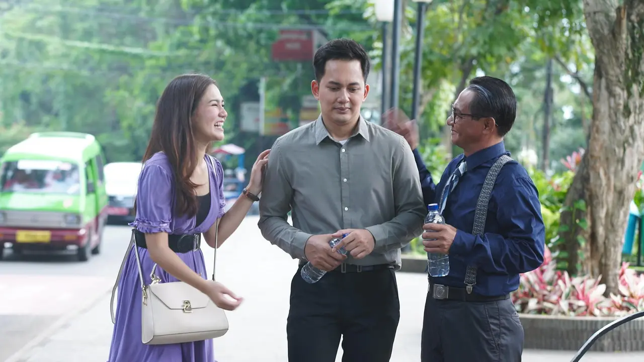 Akutu Kezel Tapi Cinta