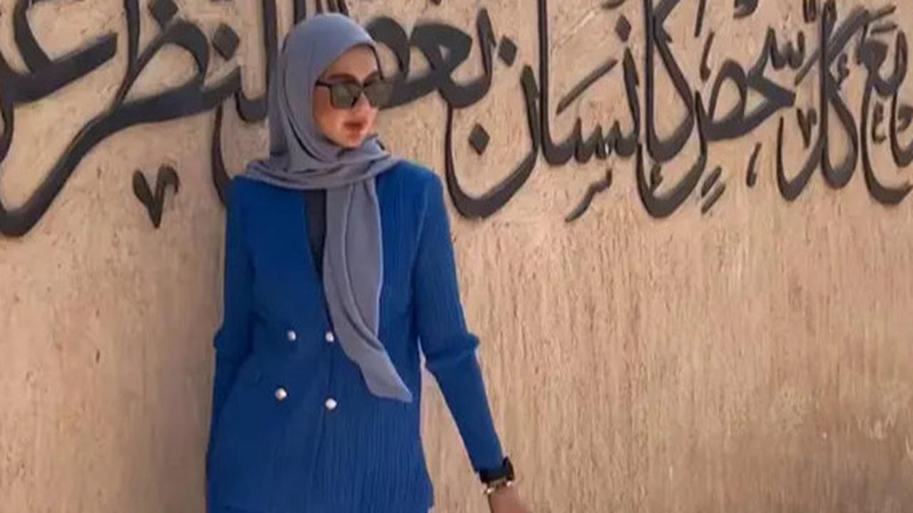 6 Potret Paula Verhoeven Berhijab, Liburan Ke Dubai Tanpa Kehadiran Baim Wong