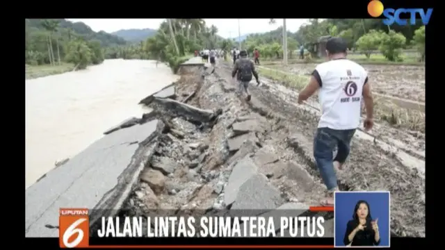 Akibat Jalan Amblas, Jalur Lintas Sumatera di Mandailing Natal Terputus