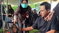 Andhika Pratama Ungkap Kedekatan Ussy Sulistiawaty dan Almarhumah Ibunda, Sifatnya Mirip