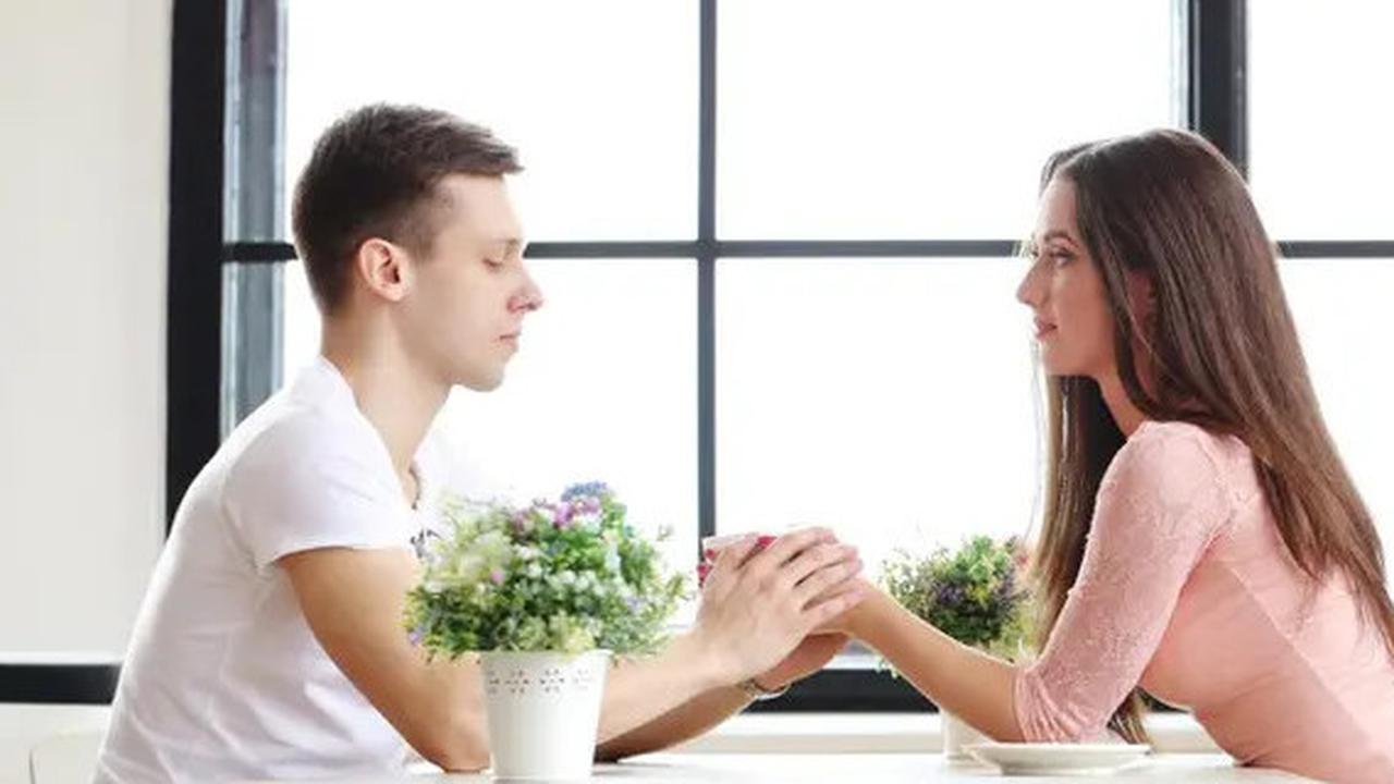 Cara Cari Topik Buat Pacar yang Efektif untuk Hubungan Lebih Harmonis