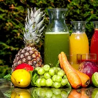 Ilustrasi jus buah. (Photo by Zlatko Đurić on Unsplash)