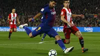 Luis Suarez merayakan gol yang dicetak ke gawang Girona. (AP Photo/Manu Fernandez)