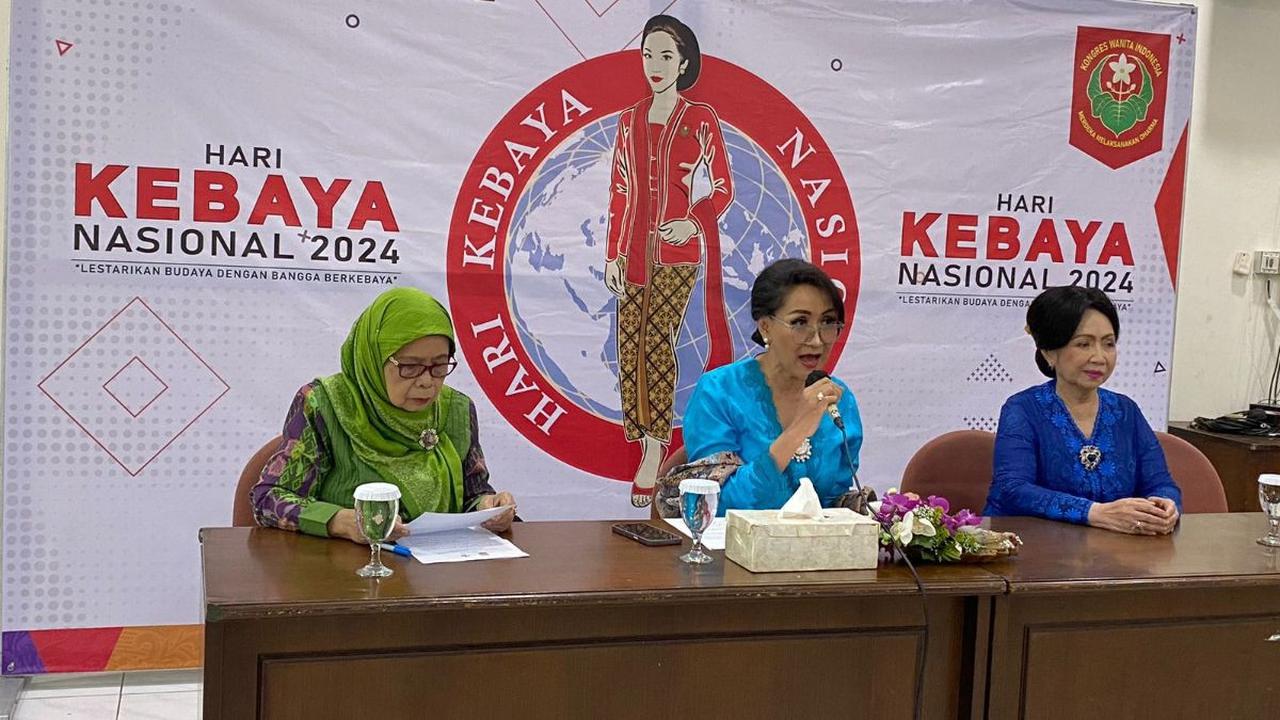Kowani Undang Jokowi di Hari Kebaya Nasional Juli Nanti, 7.000 Perempuan Berkebaya Akan Hadir