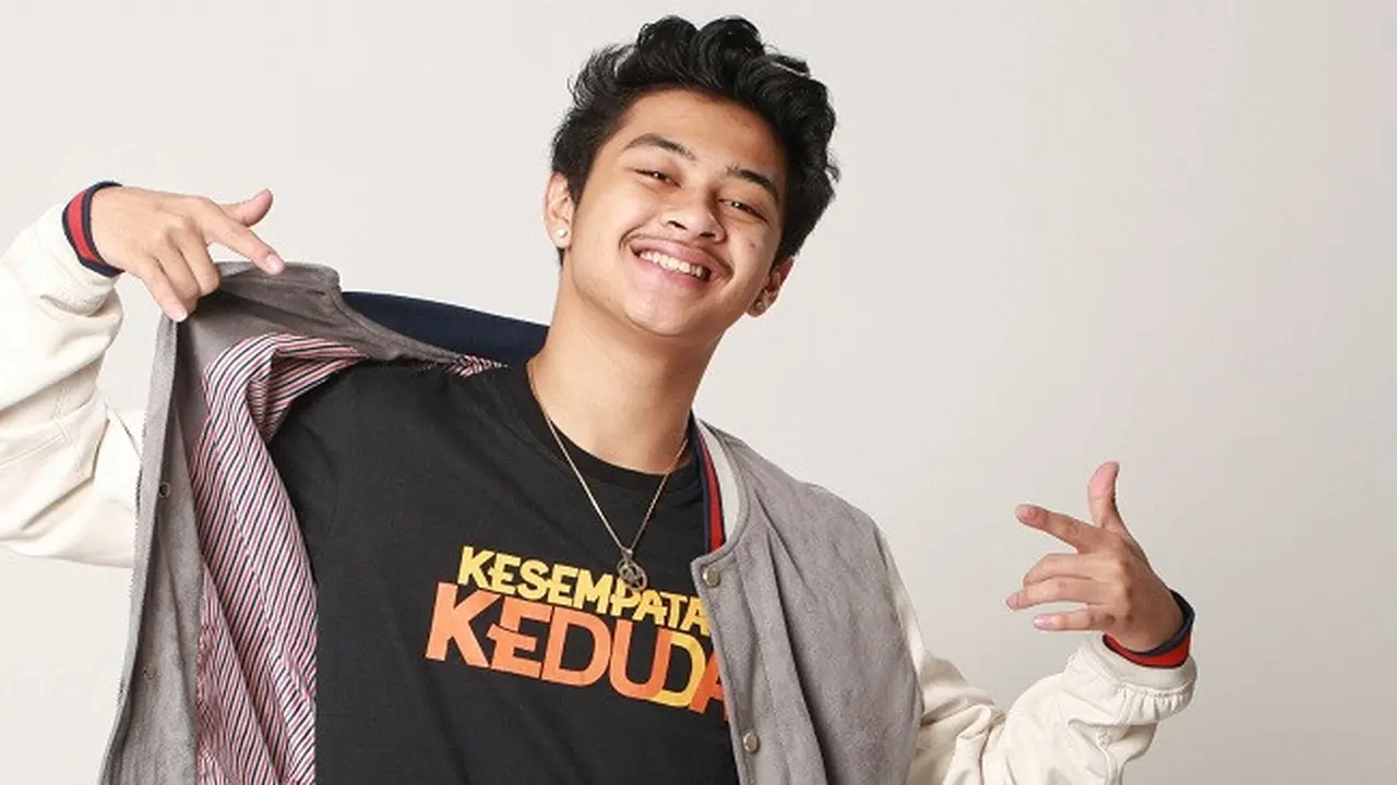 Bastian Steel
