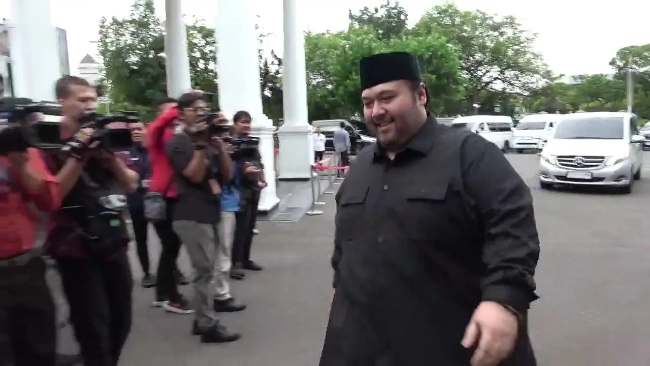 Cucu Presiden pertama RI, Soekarno, Didi Mahardika, bertemu dengan Presiden Prabowo Subianto di Istana Kepresidenan, Jakarta, pada Senin (25/11) sore.