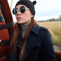 Di hari keempat, Shae dkk menikmati indahnya suasana Australia dari ketinggian 2000 kaki lewat balon udara.