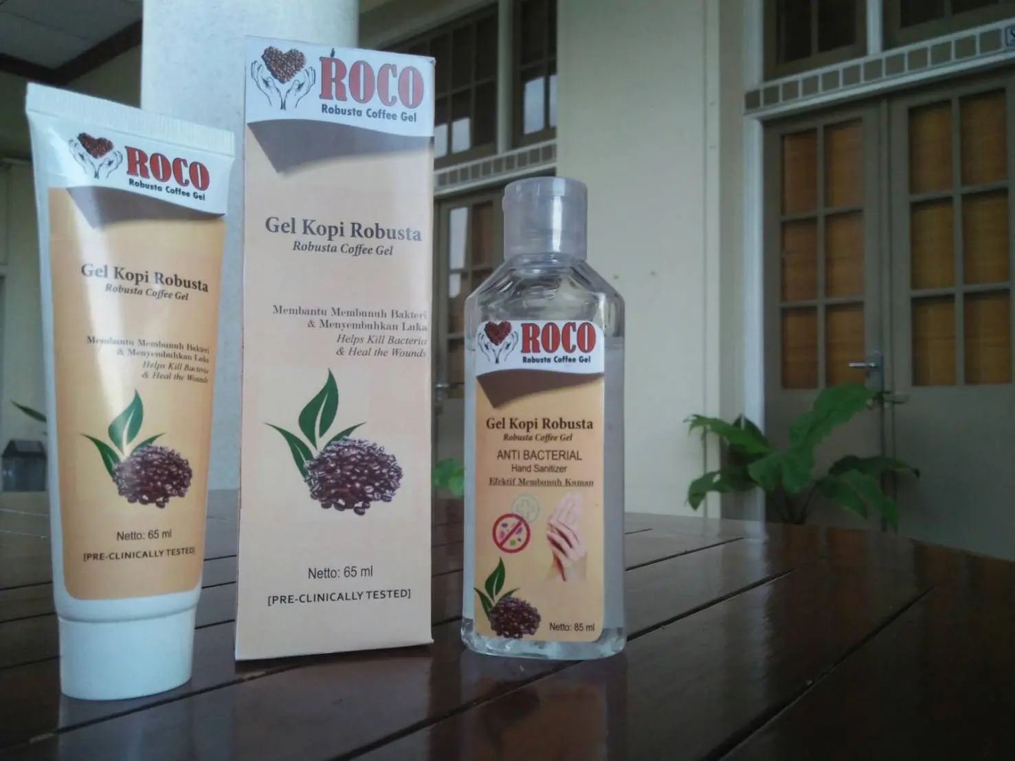 Roco Gel hasil ekstrak biji kopi Merapi ini bisa dijadikan alternatif pengobatan luka pada penderita diabetes. (Liputan6.com/Switzy Sabandar).