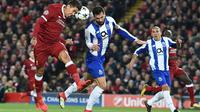 Usaha Roberto Firmino untuk membobol gawang FC Porto. (doc .Liverpool)