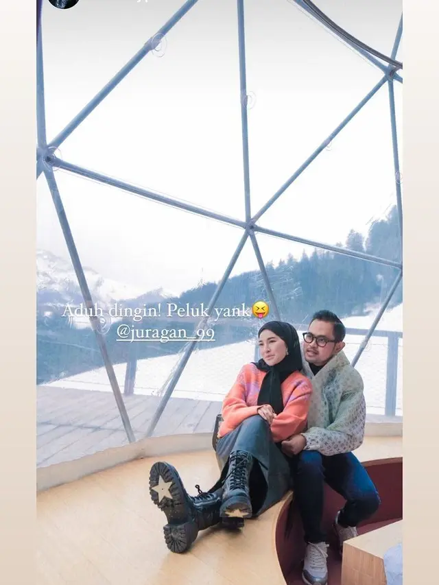 Kekayaannya Tengah Jadi Sorotan, Ini 7 Potret Juragan 99 Liburan Ke Swis