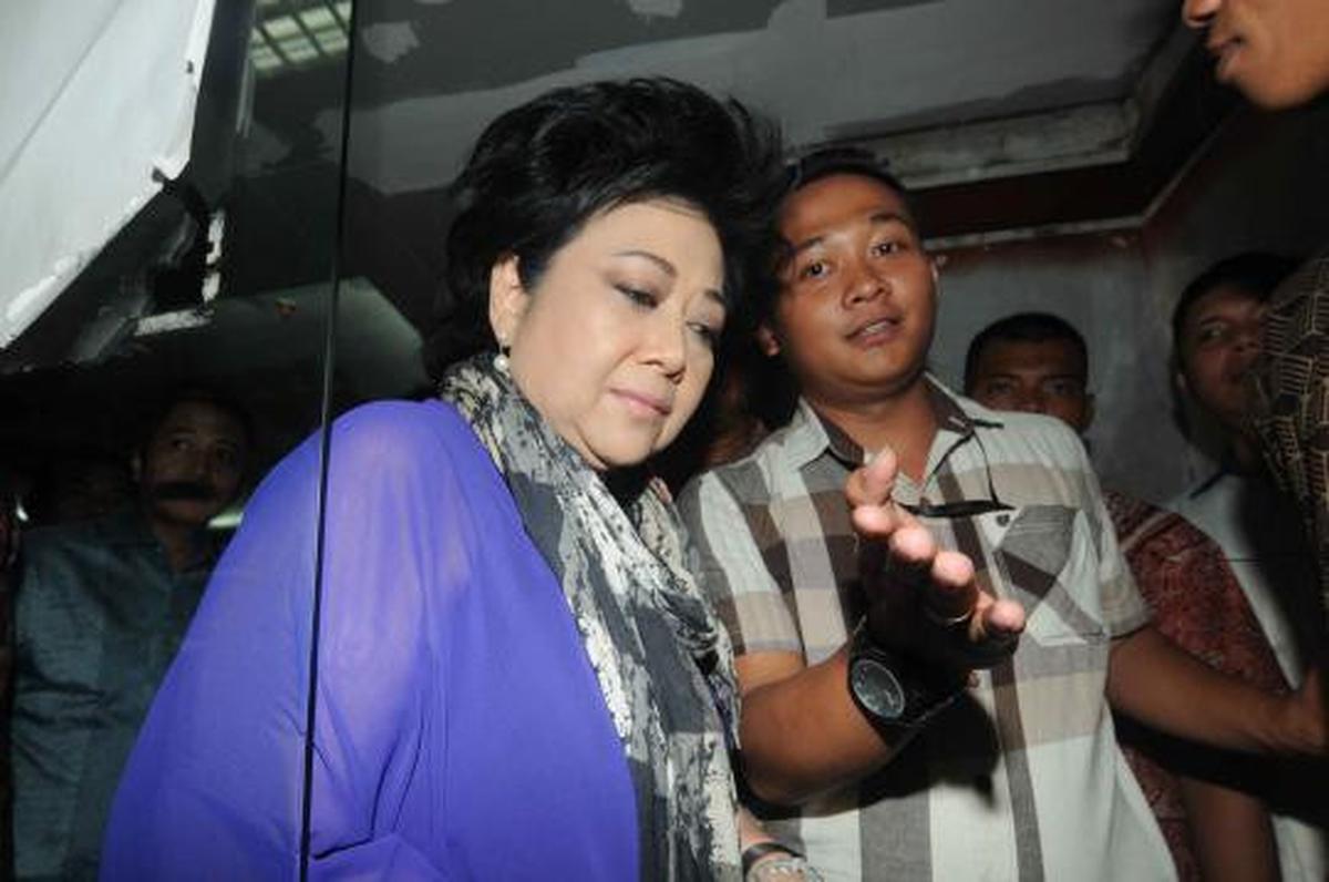 Hartati Murdaya jalani sidang perdana