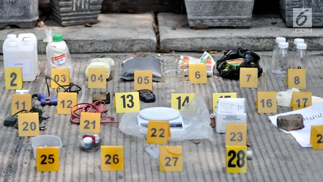 Polisi Amankan Barang Bukti Terduga Teroris di Cilincing