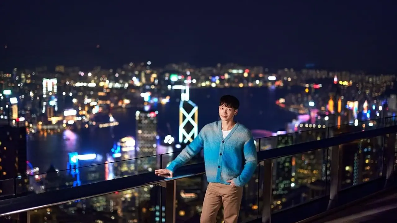 Rain di Hong Kong