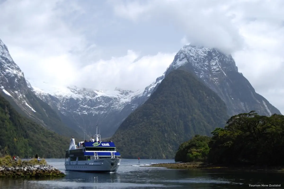 Liburan di New Zealand