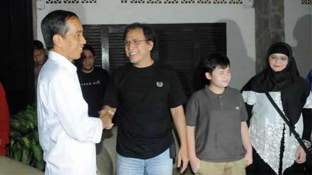 News Flash: Jokowi Sambangi Iwan Fals - 2 Gempa Susulan Chile