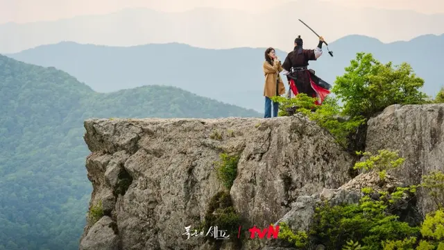 Drama Korea Bon Appetit Your Majesty (Imdb.com)