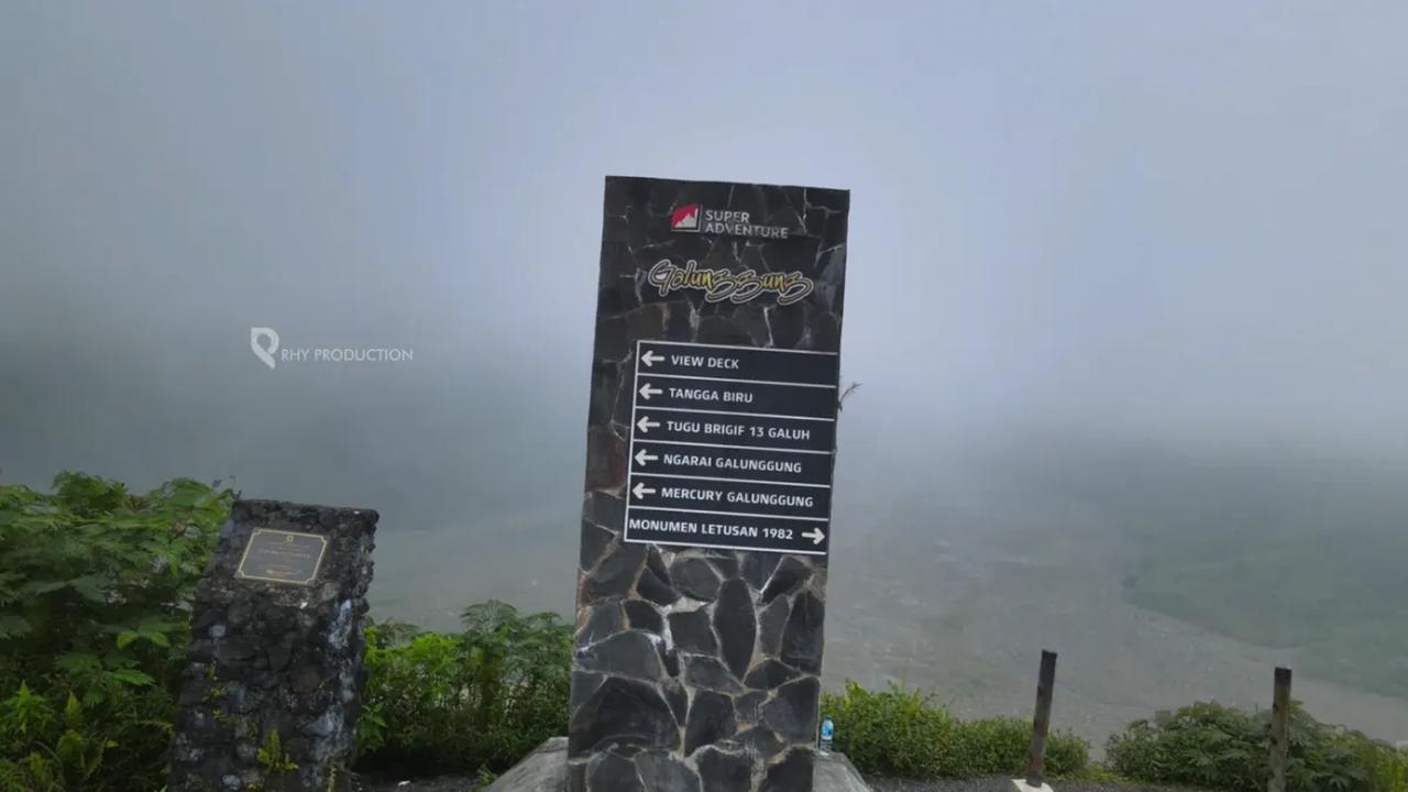 Kawah gunung beberapa kali longsor