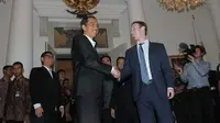 Jokowi dan Mark Zuckerberg (Liputan6.com/Herman Zakharia)