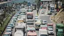 Kendaraan melintas di Tol Jakarta Outer Ring Road (JORR), kawasan Jakarta, Senin (17/9). Setelah sempat ditunda beberapa kali, pemerintah akan melanjutkan integrasi transaksi tol pada ruas Tol Lingkar Luar Jakarta. (Liputan6.com/Faizal Fanani)