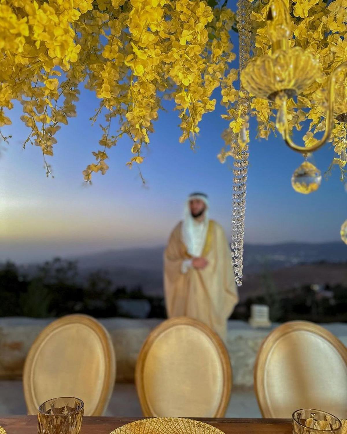 7 Potret Sabda Ahessa Mantan Pacar Wulan Guritno Menikah di Yordania, Akad Nikah Digelar Kala Senja - Tampil Gagah Bak Pangeran Arab