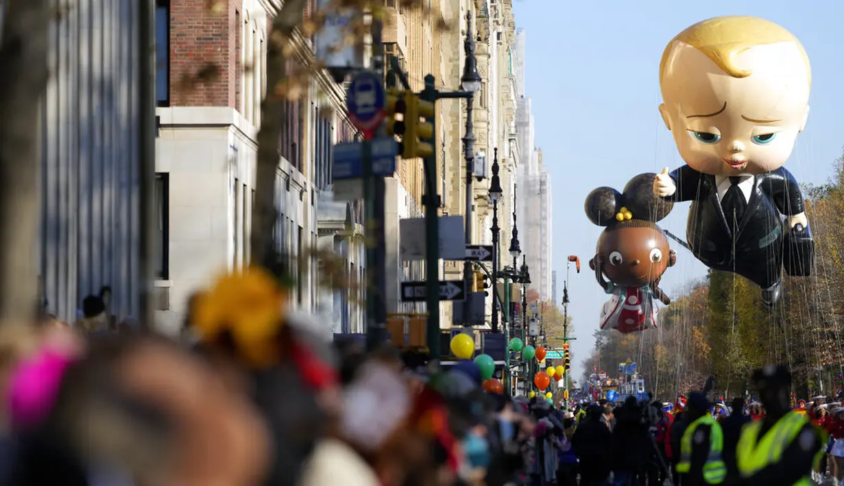 Balon The Boss Baby di Macy's Thanksgiving Day Parade 2022. (Foto: Charles Sykes/Invision/AP)