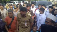 Tiba di Makam Mbah Priok, Ahok Disambut Takbir