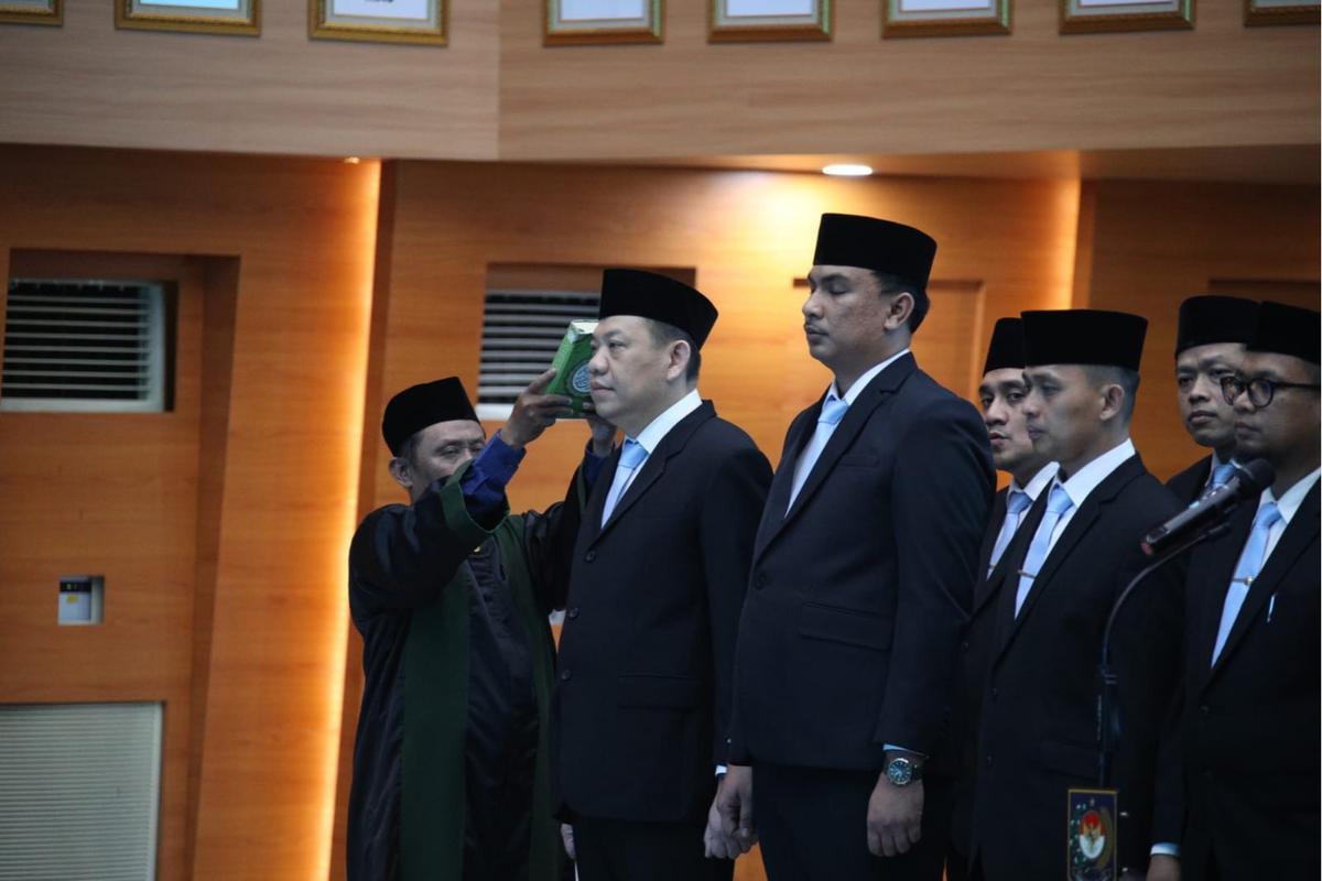 Sekjen Kemendagri Tomsi Tohir Lantik 55 Pejabat Baru