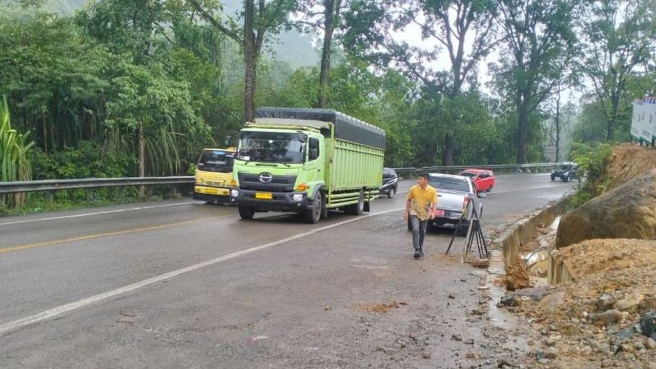 KNKT Rekomendasikan Penutupan Jalan Sitinjau Lauik, Pembangunan Flyover Mendesak