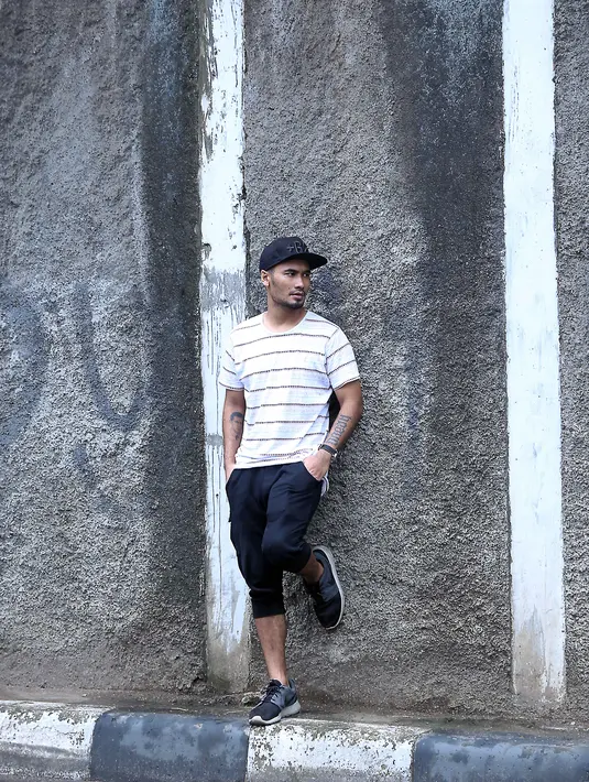 Sering kali ditolak, malah membuat ia berhasil mendirikan lebel sendiri. (Nurwahyunan/Bintang.com)