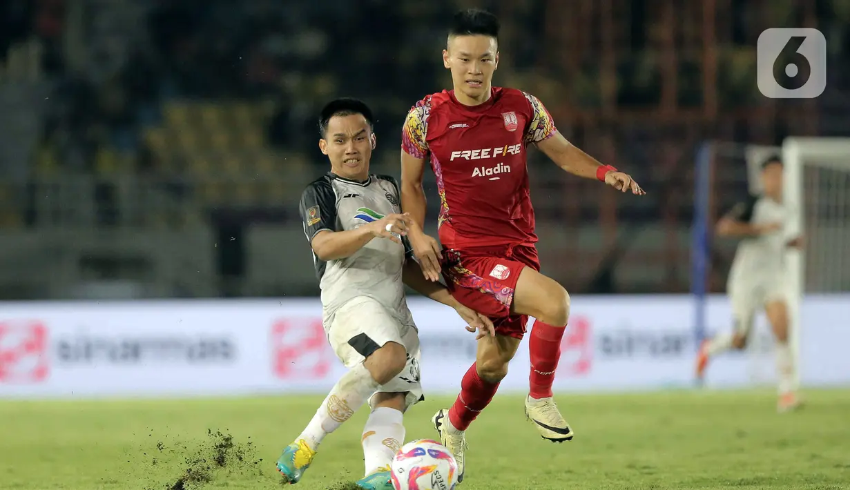 Persis Solo berhasil mengalahkan Persija Jakarta dengan skor 1-0. (Liputan6.com/Herman Zakharia)
