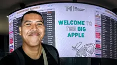 Perjalanan saya, Hery Kurniawan, sebagai jurnalis KLY Sports yang meliput Piala Dunia 2026 di Amerika Serikat, memasuki horizon baru. Bandara John F. Kennedy (JFK) jadi tempat pertama saya menginjakkan kaki di Negeri Paman Sam. (Bola.com/Hery Kurniawan)