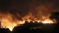 Ledakan di Area Pabrik di Binhai, Tianjin, China (Reuters)