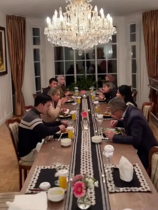 Jordi Onsu dan Dubes Indonesia untuk Belanda (Instagram/jordionsu)