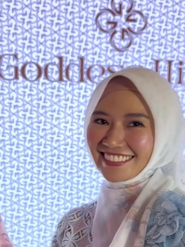 Reni Effendi Istri dr Richard Lee
