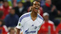 Joel Matip Kesulitan Berbahasa di Liverpool