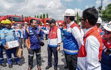 Awak Mobil Tangki Lintas Pulau Dikerahkan, Salurkan BBM di Wilayah Banjir dan Longsor Sumatera