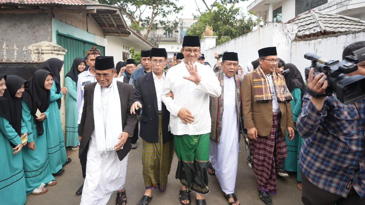 Saat itu, Ummi Neni sapaan akrab Neni Fauziah mengaku, tak mau memanggil Anies sebagai calon presiden.<br>