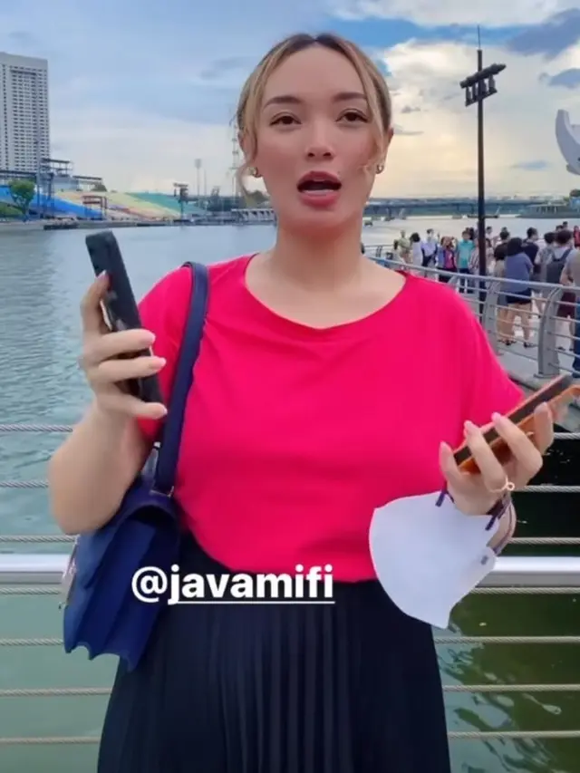 5 Potret Babymoon Zaskia Gotik di Singapura, Baby Bump Curi Perhatian