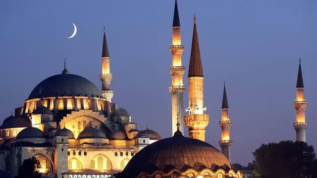 Pesona Sejarah Islam Ketika Berkelana ke Turki