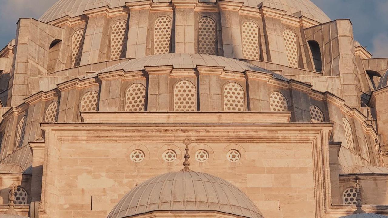 Sholawat Nariyah dan Arti, Ketahui Cara Mengamalkan dan Manfaatnya