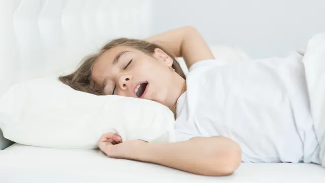 Anak Tidur Mendengkur, Normal atau Tidak? (Ermolaev Alexander/Shutterstock)